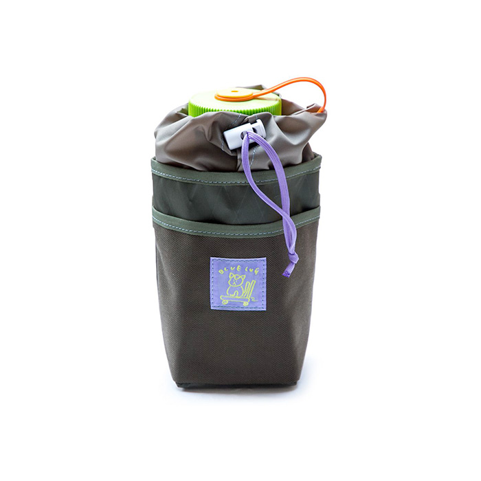 Blue Lug Stem Pouch